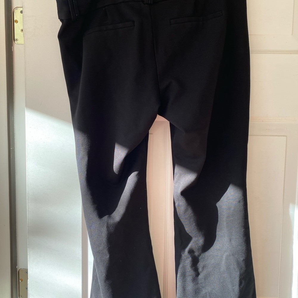 Dress or causal pants black.  They feel like pj comfortable but great for work.